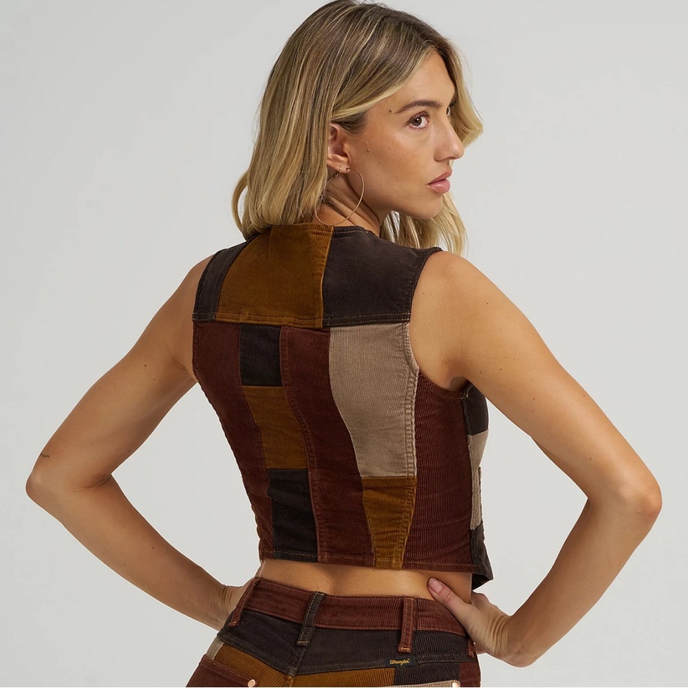 Lainey Wilson Patchwork Corduroy Vest in Earth Tones - Picture 2 of 6
